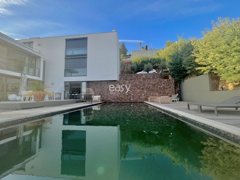 louer un lieu avec piscine pour shooting photo cannes