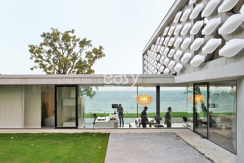 maison avec plan d'eau shooting