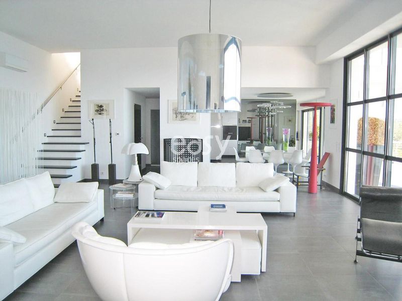 location lieux de tournages saint -tropez var paca 83