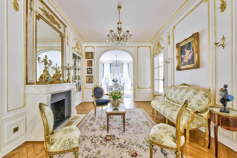 appartement parisien à louer pour film