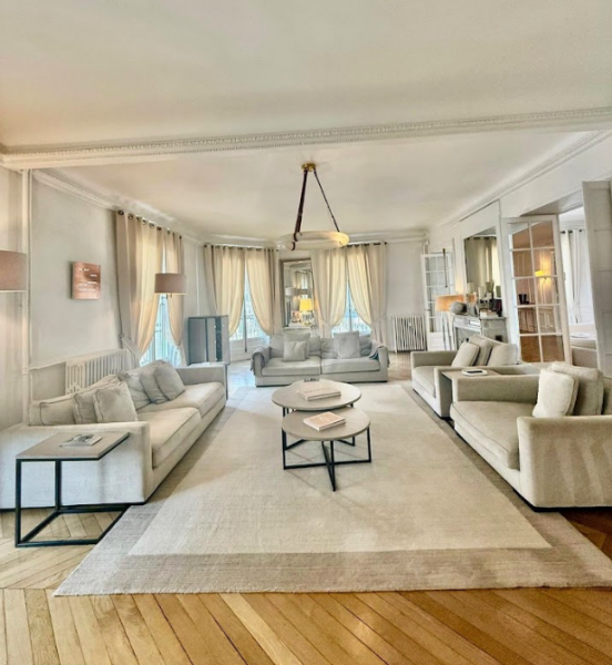 appartement haussmannien à louer pour shooting dans le centre de Paris