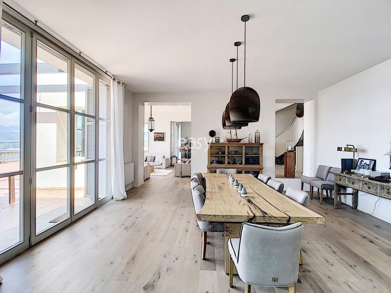 trouver un décor avec vue mer pour prises de vues