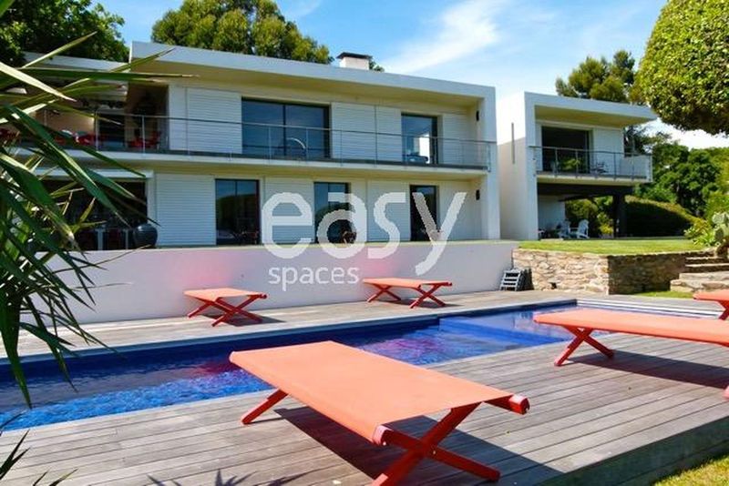 espaces atypiques saint tropez