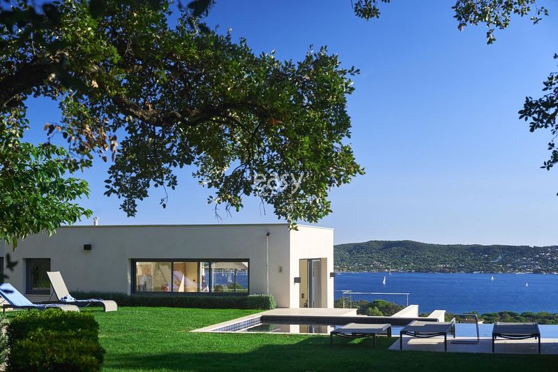 Location de maison vue mer saint tropez pour shooting photo et film
