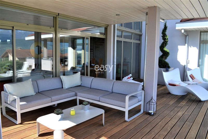 maison privée pour photo mobilier de jardin