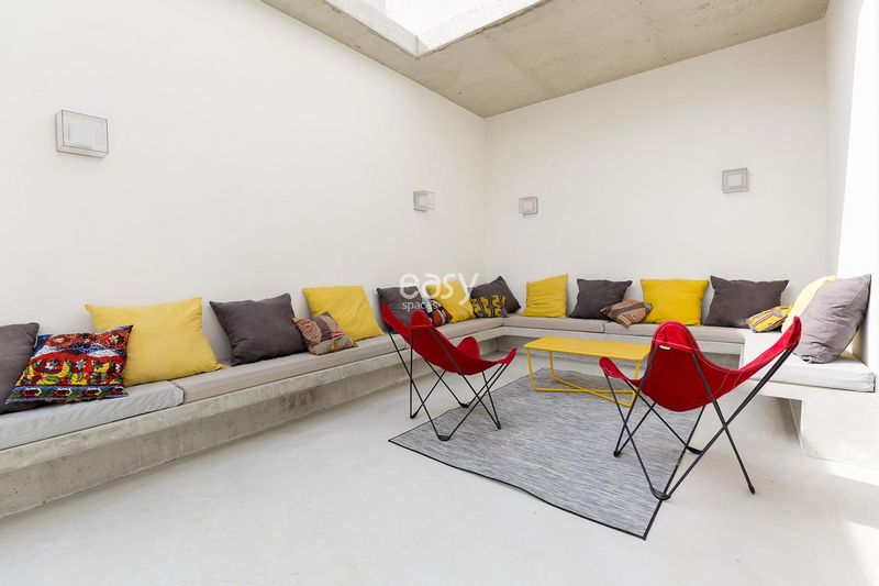 location de décor pour production photo à marseille 13