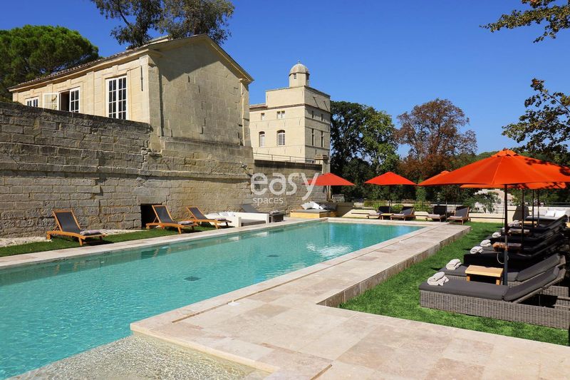 lieu de shooting insolite Nîmes