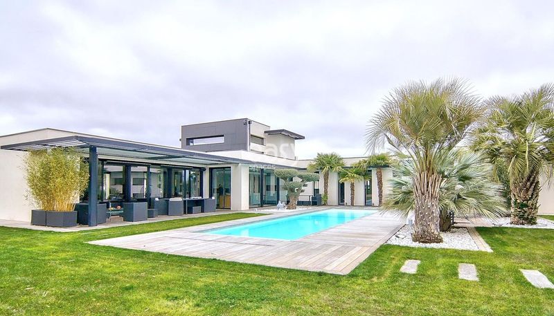 lieu de tournage avec piscine toulouse