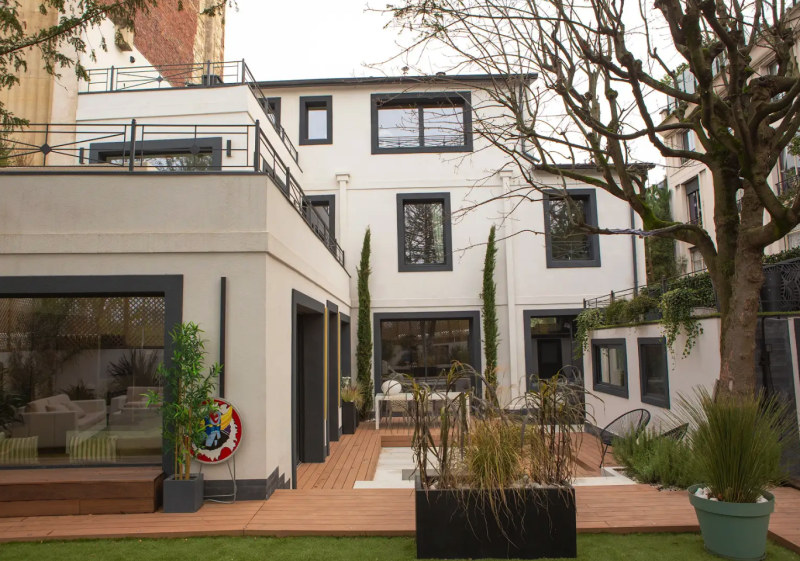 maison moderne à louer dans le centre de paris pour shooting