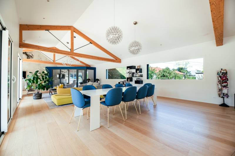 Maison contemporaine pour Shooting, Tournage ou Événementiel près de Lyon