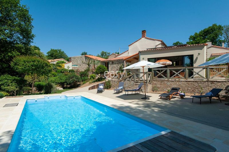 maison avec piscine pour shooting photo nantes