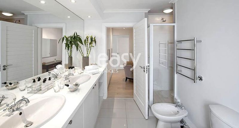 Où louer une maison contemporaine pour une production photo?