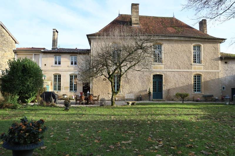 louer un décor historique pour tournage reims