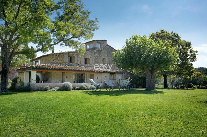 mas à louer pour production photo dans le luberon