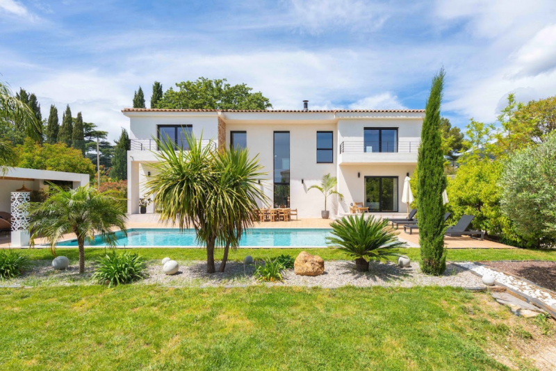 louer une maison moderne pour shooting dans le var