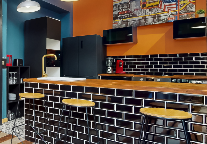 louer un décor de type bar à paris