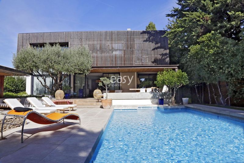 maison contemporaine pour photos de décoration dans le sud