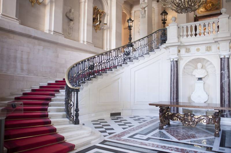 lieu de tournage chateau paris