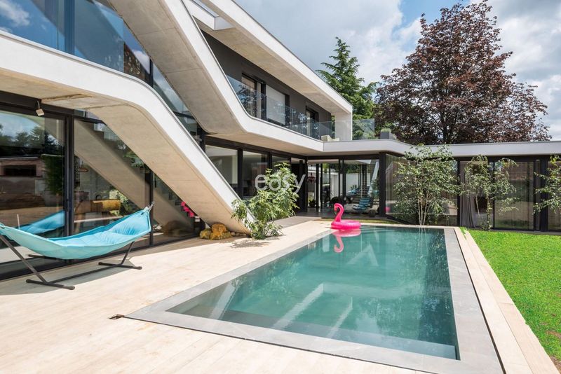 villa contemporaine à louer pour shooting lyon