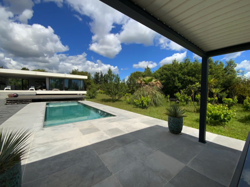 villa contemporaine à louer pour un événementiel en occitanie