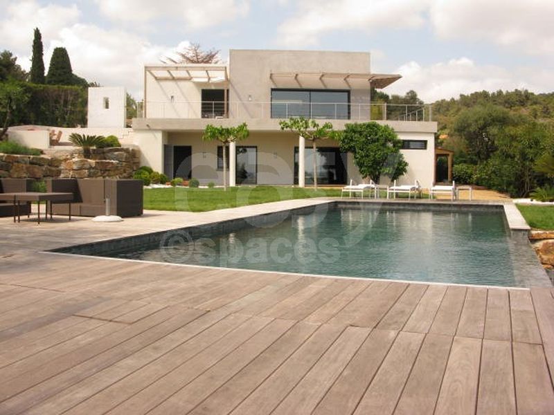Location de maison contemporaine pour tournage saint tropez var 83
