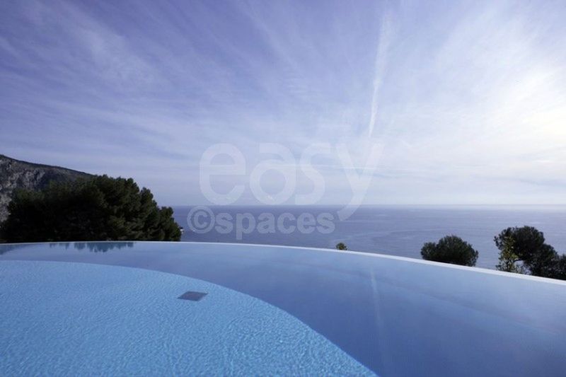 décor de film  à louer nice cote d ' azur paca 06