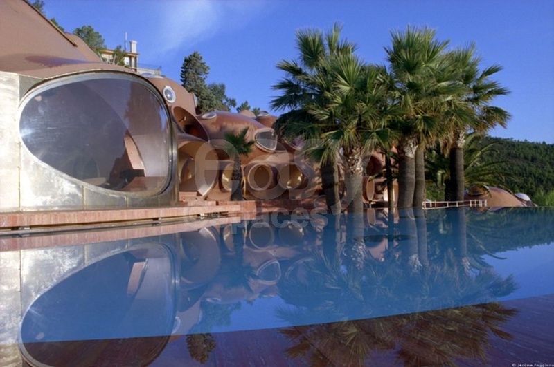 location maison d ' architecte avec piscine  cannes paca dans le sud 06