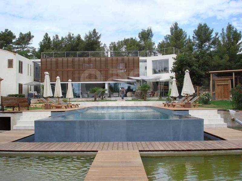 location de lieux et maisons pour tournage production photo aix en provence bdr