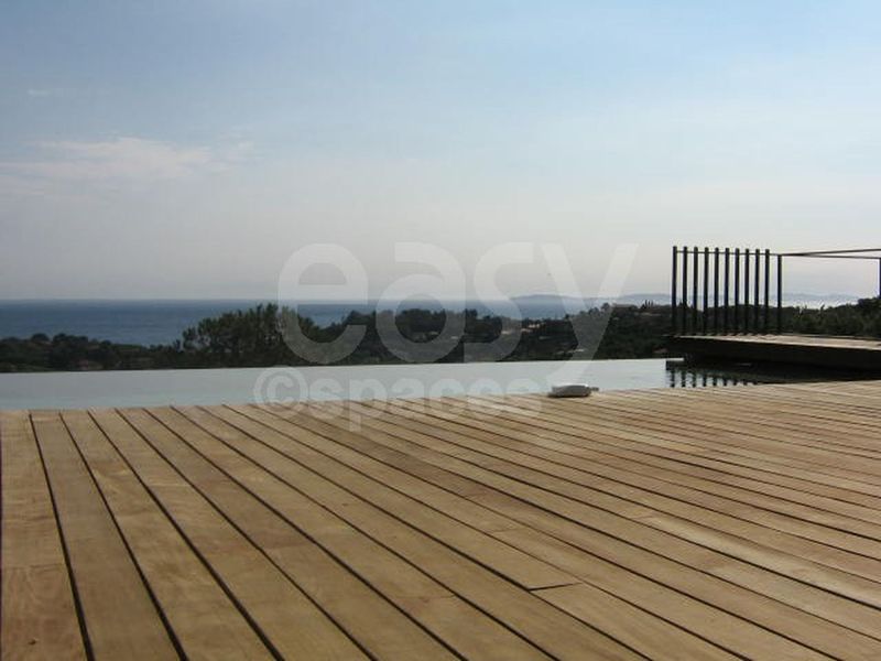 Location villa d'architecte pour production photo a Saint - Tropez