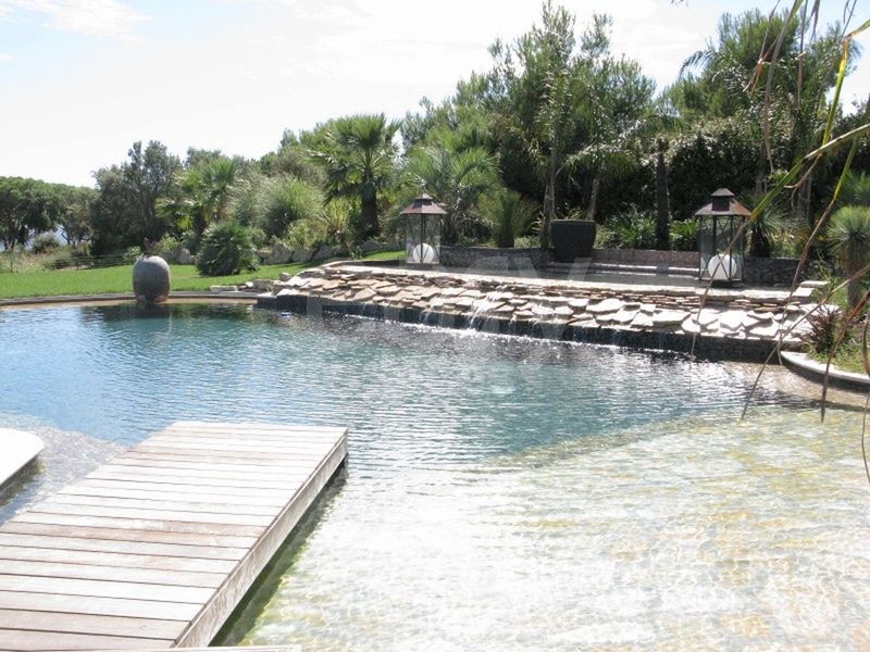 location de maisons et propriétés d ' exception pour tournages de films et productions photos st tropez