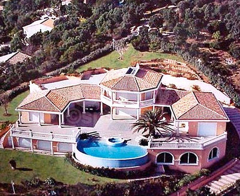 louer une villa avec piscine pour un shooting photo dans le Var 83