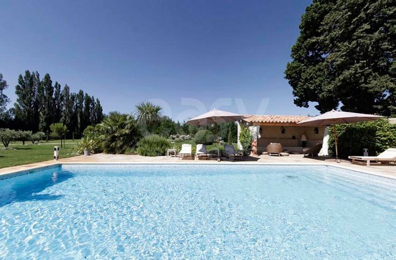 location de lieu avec piscine pour prises de vues photos luberon