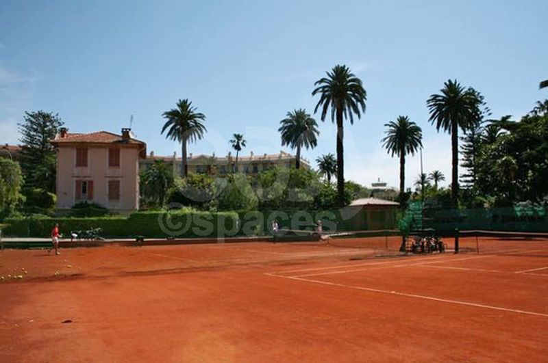 location de terrains de tennis pour shootings films et photos sud de la france