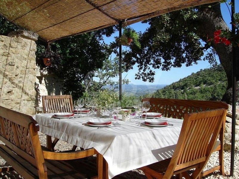 location de décor dans le sud de la France pour photos luberon
