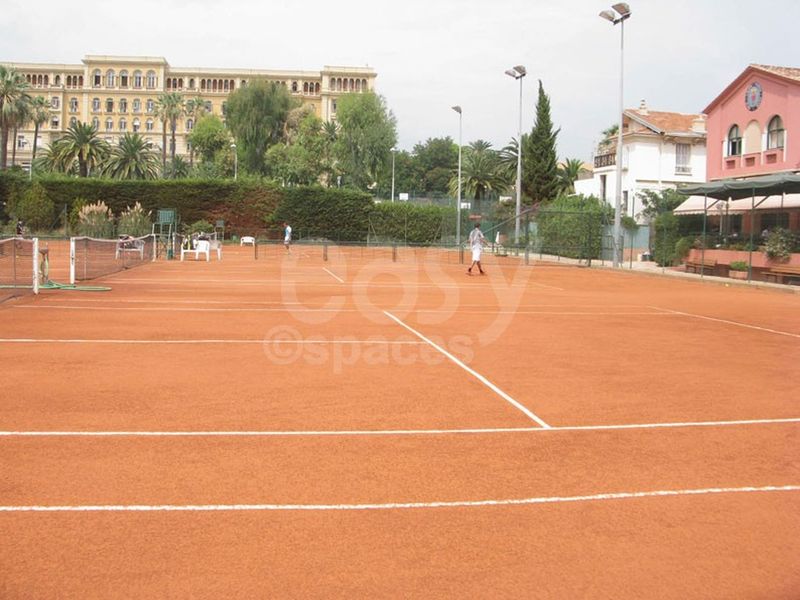 louer des terrains de tennis pour les tournages de films nice