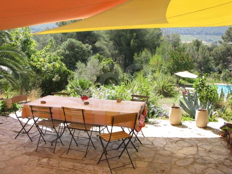 location de terrasse dans le sud de la france pour des productions photos marseille