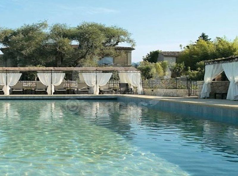 Location de lieu avec piscine pour événement à Nice 06