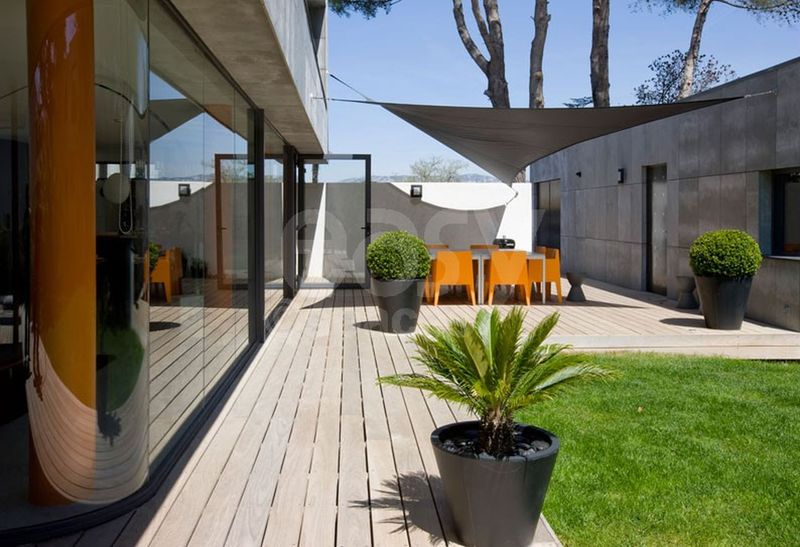 location de lieux et décors pour le cinéma marseille aix en provence