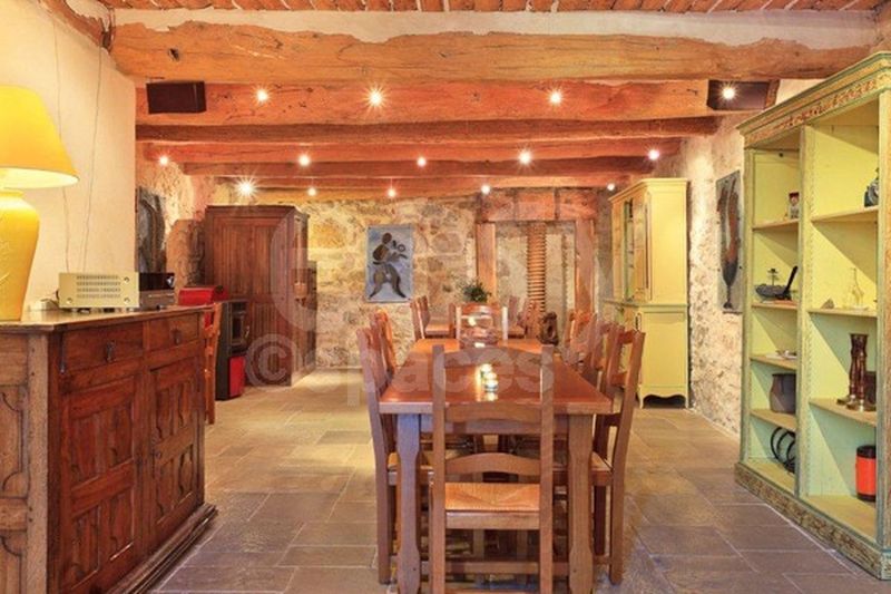 Location de decors pour shooting photo Sud de la France