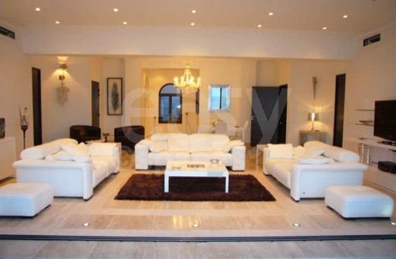 Location de demeure de charme avec piscine en location Cannes