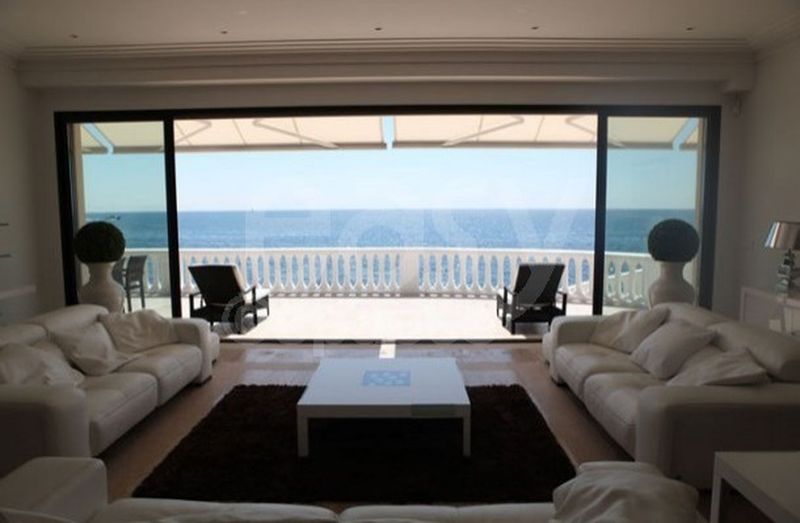 Location de salle pour cocktail dînatoire à Cannes dans le sud de la France