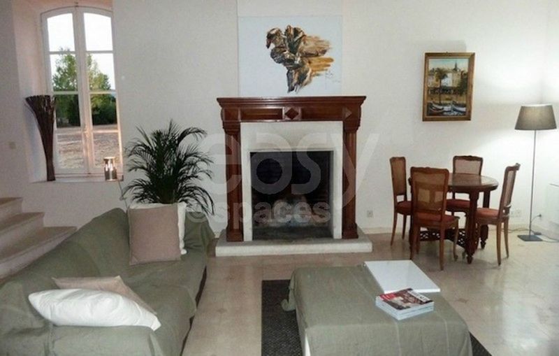 Mas à louer pour photographie et tournage de film cinématographique Vaucluse 84