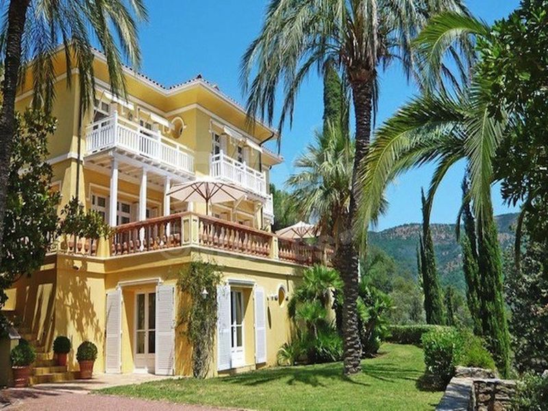 lieu atypique pour un défilé de mode en region Paca