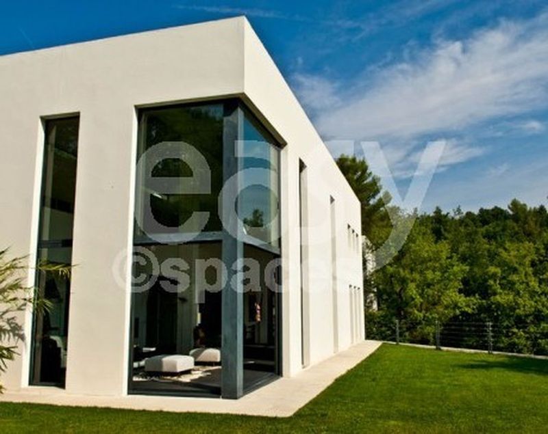 Rent a place for a photoshoot in France Paca region