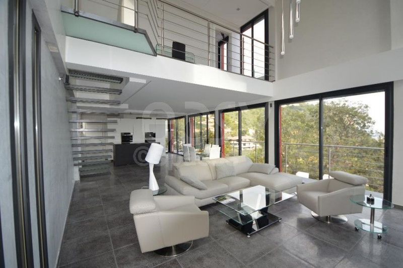 Location de villa moderne pour photos à Monaco