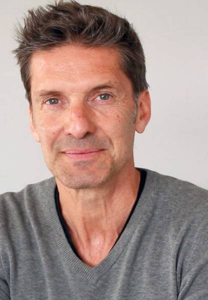 CAMILLE: CO-DIRECTEUR D ' EASY PRODUCTION, RESPONSABLE  TECHNIQUE ET REPÉRAGES