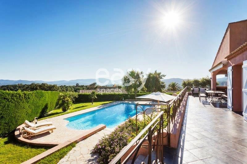 Louer une maison vue mer pour un shooting photo saint-tropez