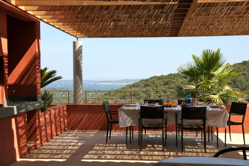 terrasse vue mer panoramique pour mobilier de jardin
