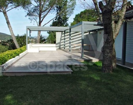 location maison en bois avec piscine pour production photo Saint-Tropez