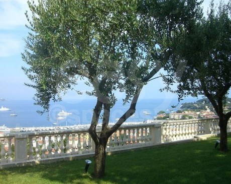 location de lieu avec vue mer panoramique pour photos de mode Nice